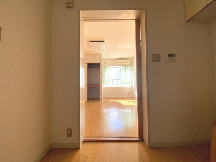 グリ－ン・フィ－ルド・ハウスの廊下