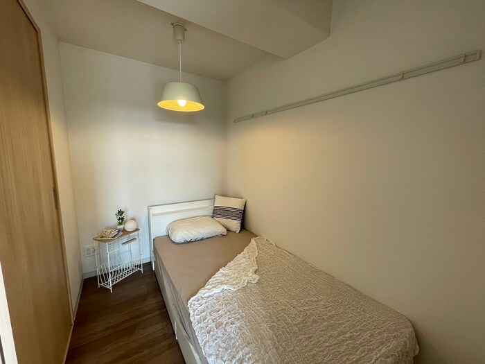 物件内観写真9　(居室)