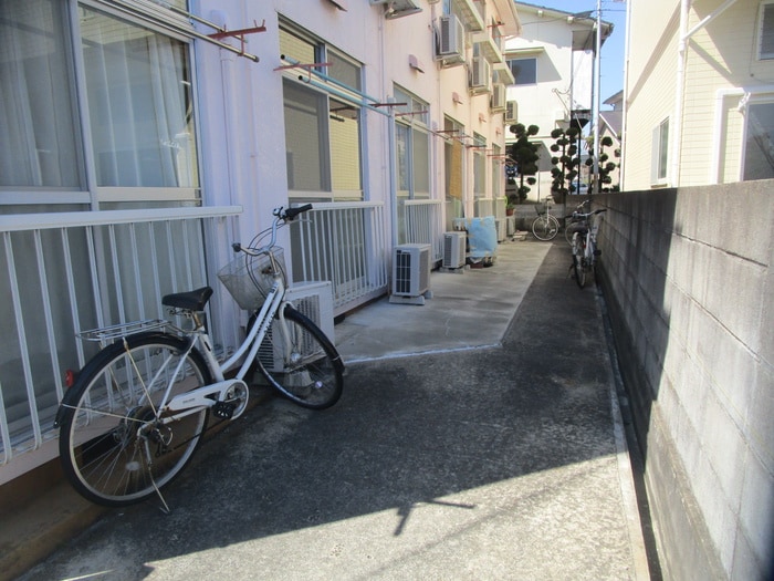 サニーライフ　原町の駐輪場