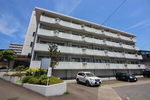 スト－クヒルズ外観写真