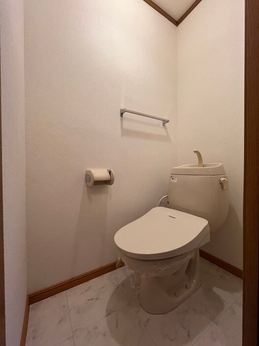 物件内観写真7　(トイレ)