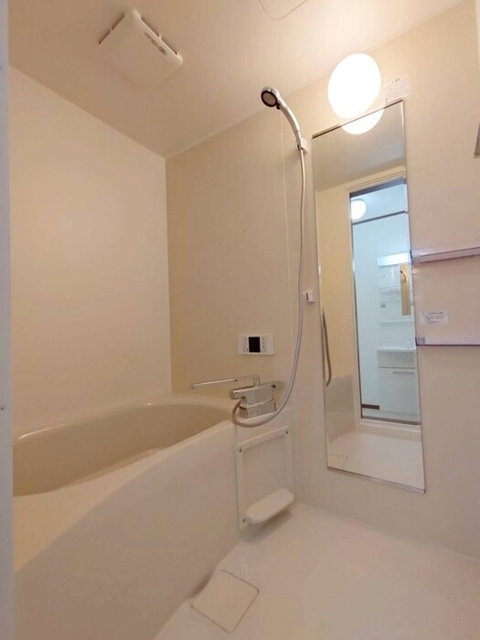 物件内観写真9　(バス／シャワールーム等)
