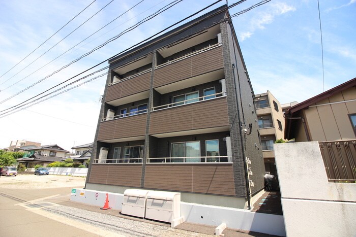 物件外観写真6　(その他)