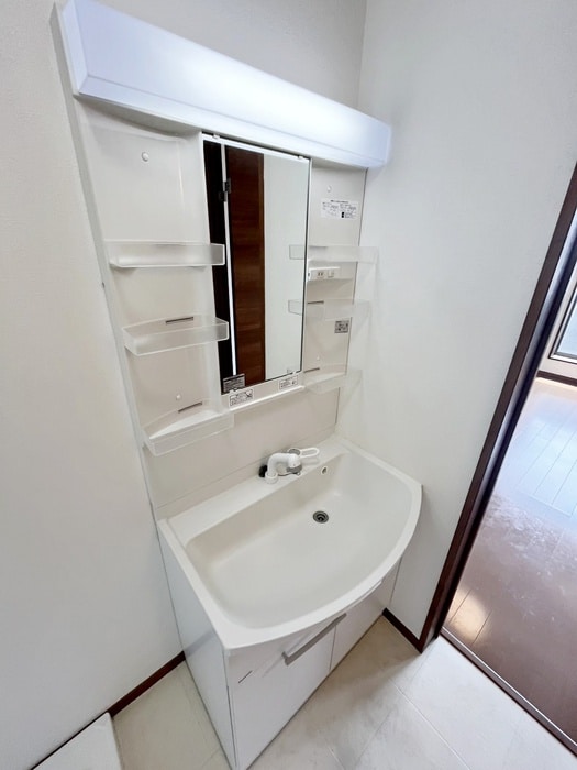 物件内観写真11　(洗面)