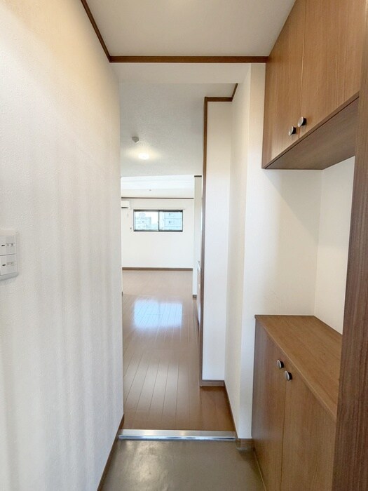 物件内観写真19　(廊下)