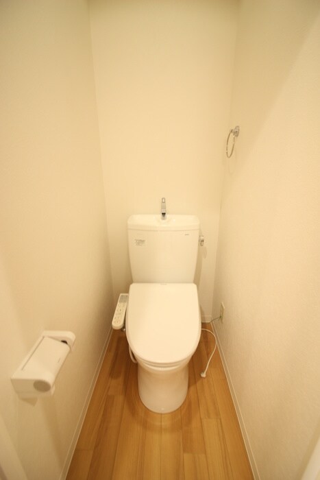 物件内観写真13　(トイレ)