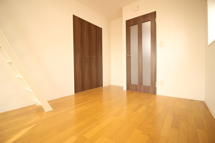 物件内観写真17　(室内からの展望)