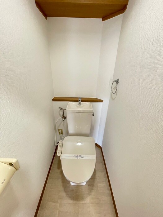 物件内観写真11　(トイレ)