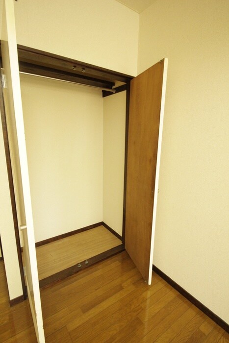 物件内観写真17　(収納)