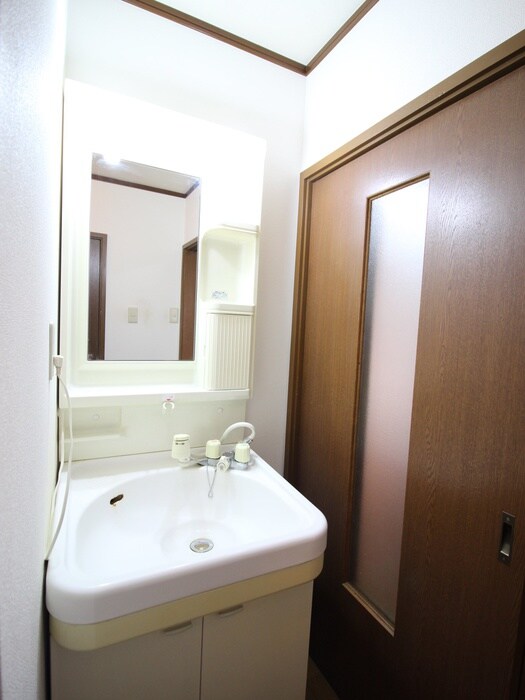 物件内観写真12　(洗面)