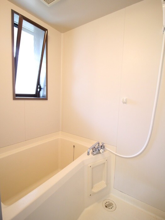物件内観写真13　(バス／シャワールーム等)