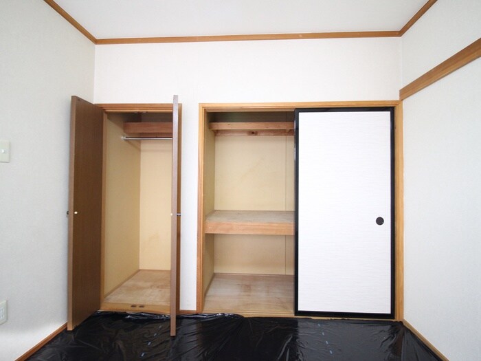 物件内観写真16　(収納)