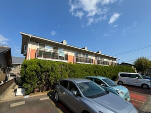 ブルーベリー栗生外観写真