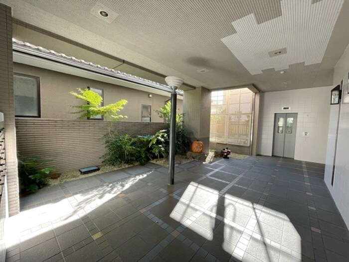 物件外観写真2　(建物設備)