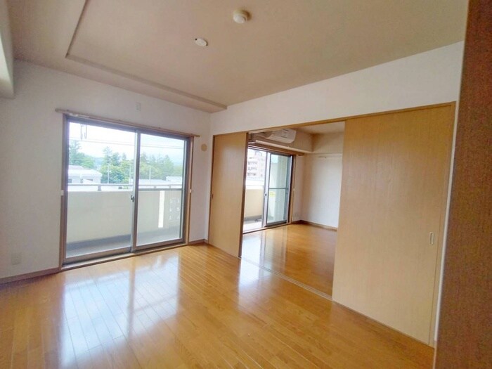 物件内観写真16　(居室)