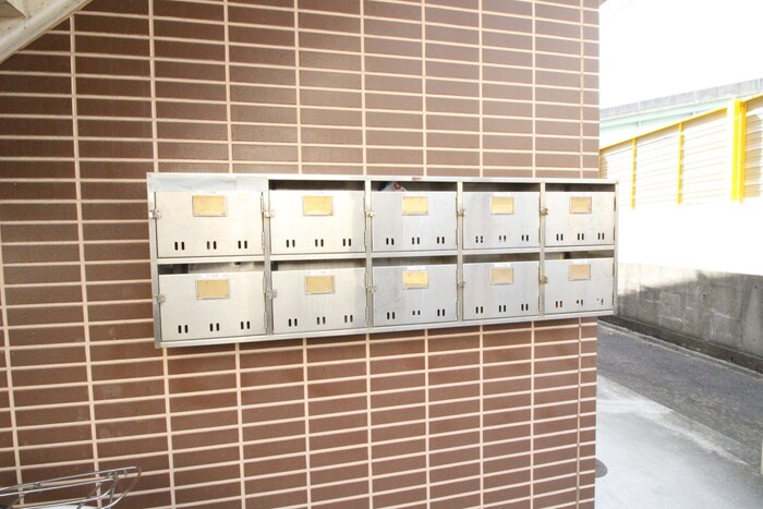 物件外観写真4　(建物設備)