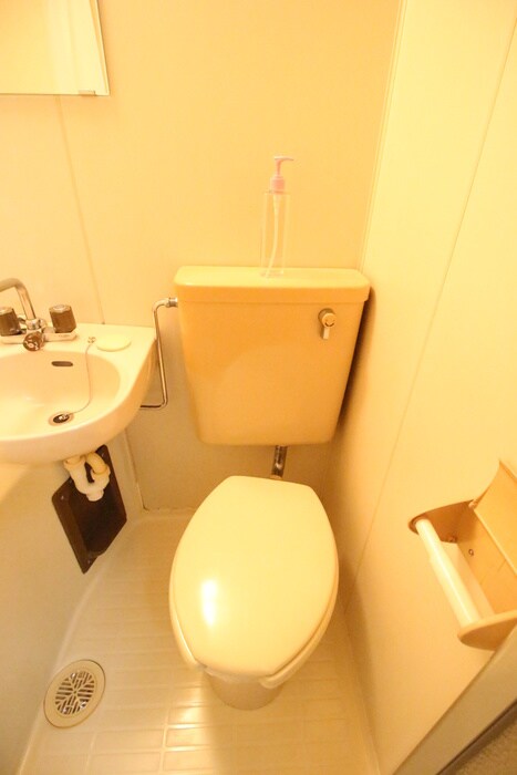 物件内観写真12　(トイレ)