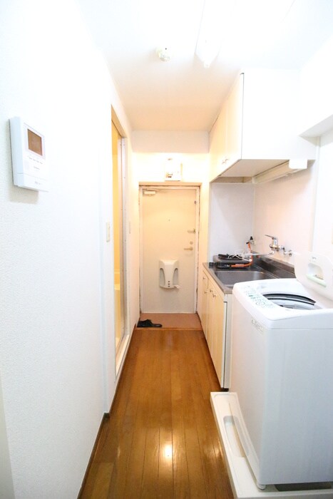 物件内観写真19　(玄関)