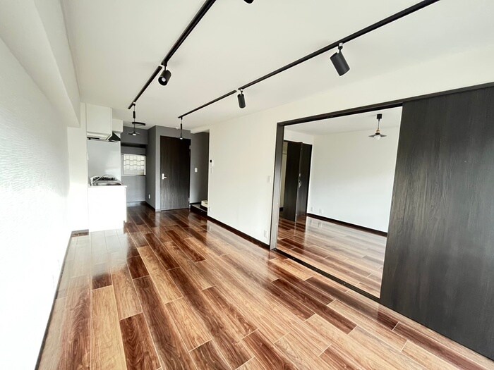 物件内観写真7　(居室)