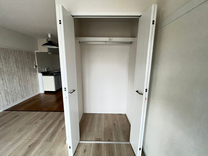 物件内観写真11　(収納)