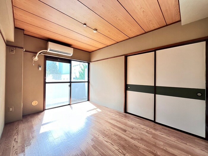 物件内観写真7　(居室)