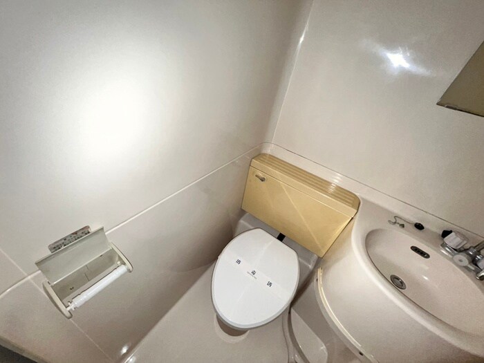 物件内観写真14　(トイレ)