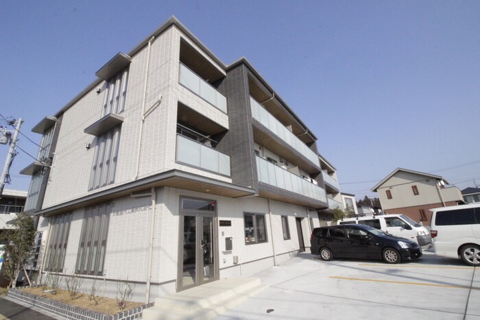 物件外観写真2　(外観写真)