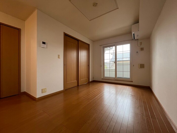 物件内観写真5　(居室)