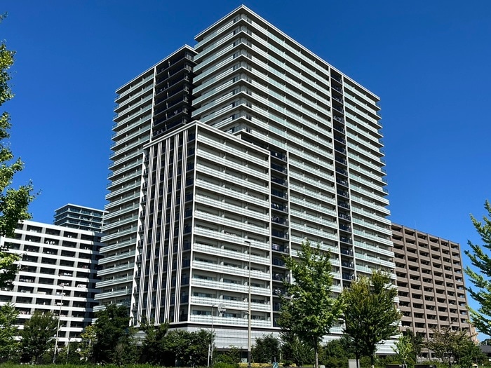 ONE PARK RESIDENTIAL TOWERSの物件外観写真