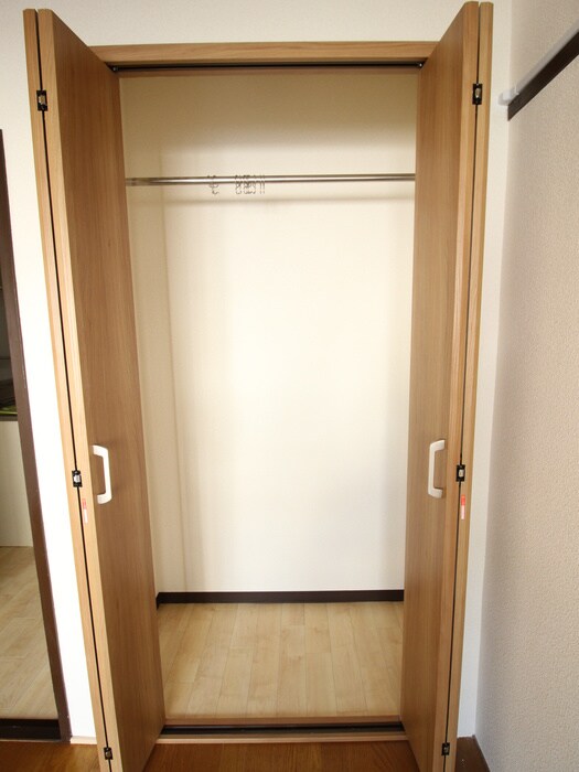 物件内観写真11　(収納)