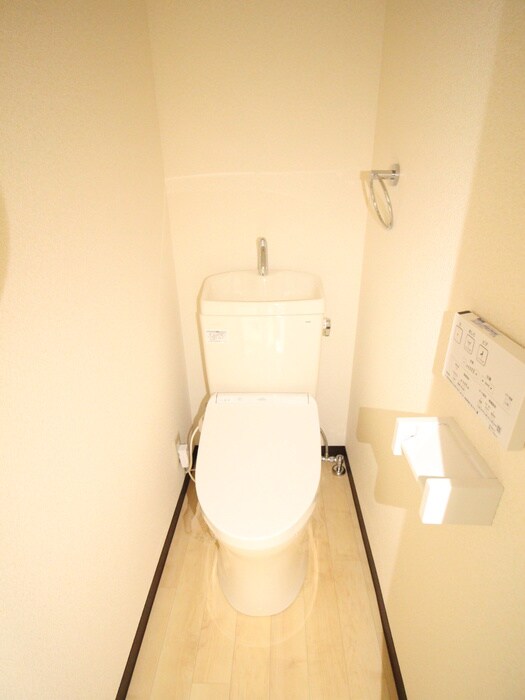 物件内観写真14　(トイレ)