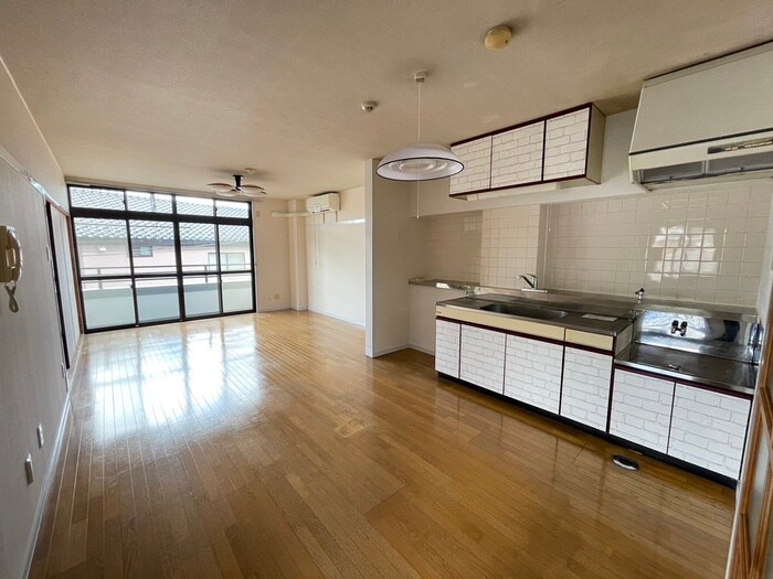 物件内観写真5　(居室)