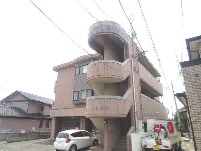 物件外観写真3　(周辺環境)