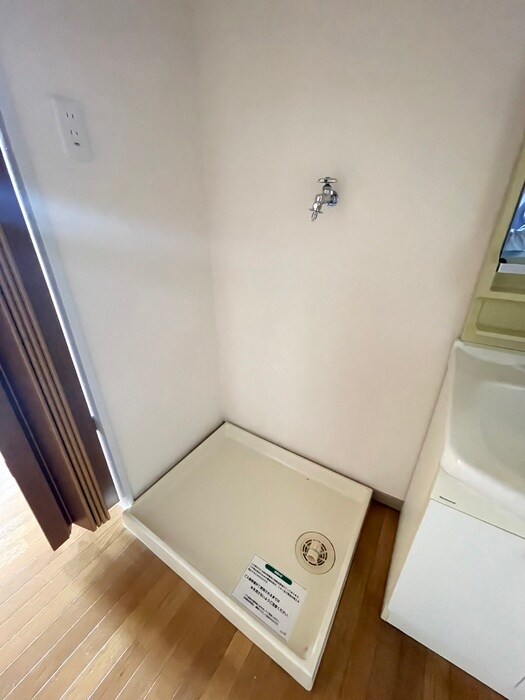 セントラル北山の洗濯機置場