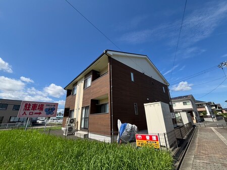 アモリール中野外観写真