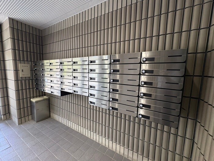 物件外観写真3　(建物設備)