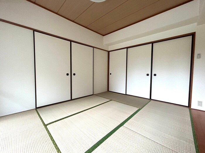 物件内観写真11　(居室)