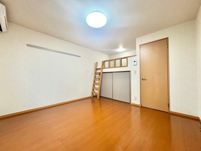 物件内観写真7　(居室)