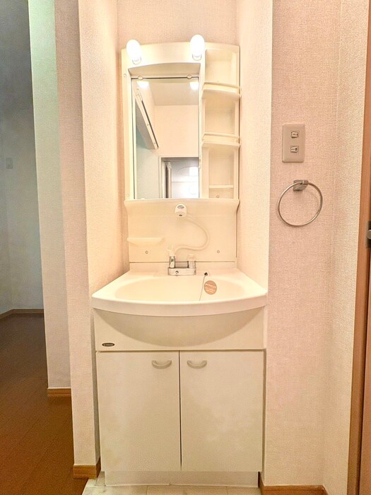 物件内観写真14　(洗面)