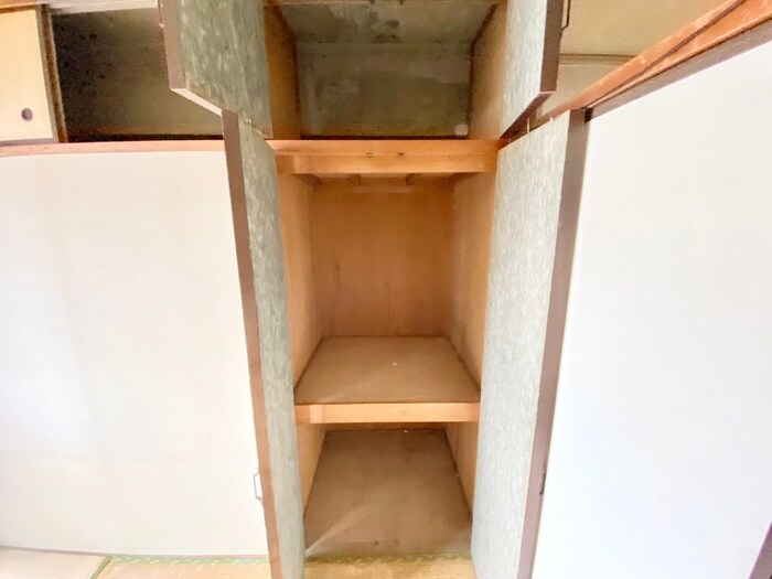 物件内観写真11　(収納)