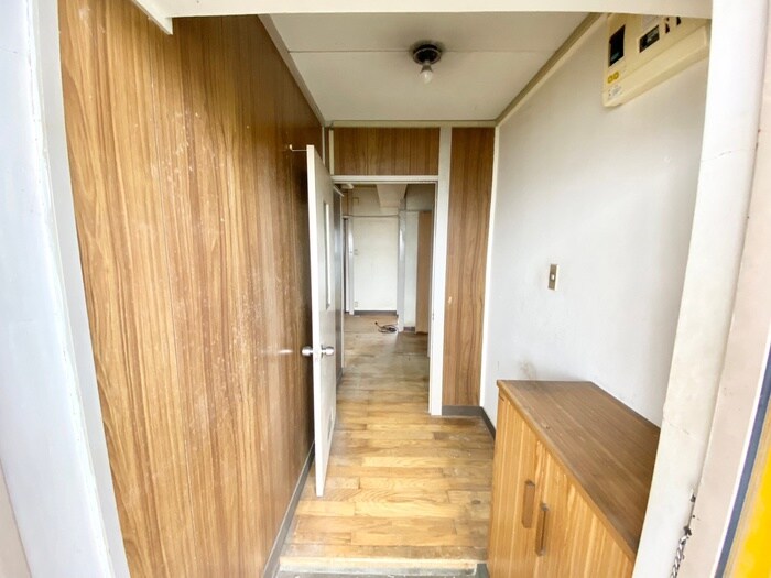 物件内観写真20　(廊下)