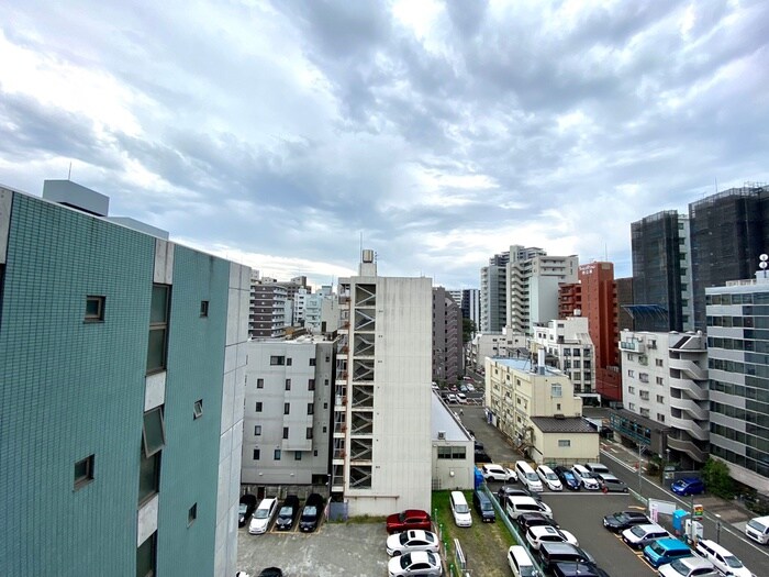 物件内観写真22　(室内からの展望)