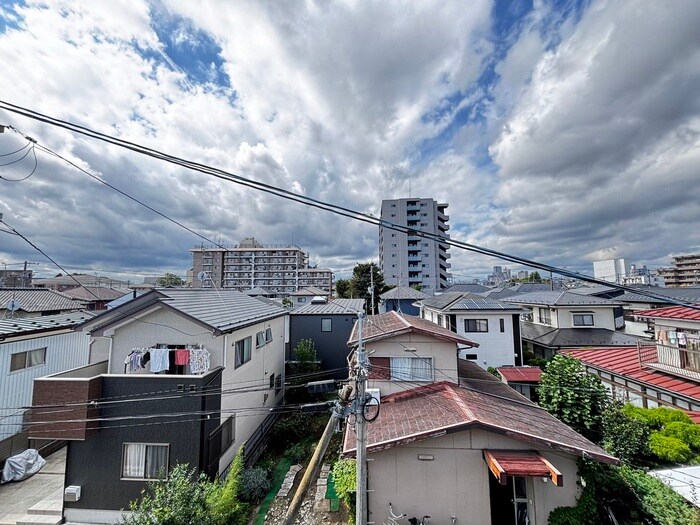 物件内観写真22　(室内からの展望)