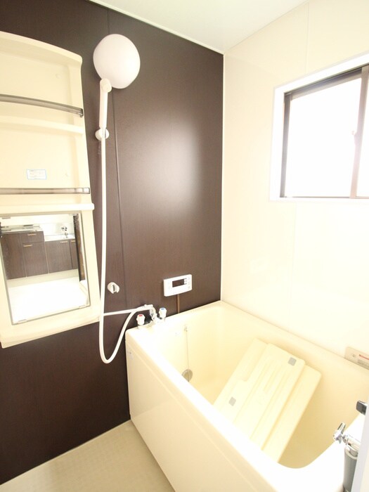 物件内観写真13　(バス／シャワールーム等)