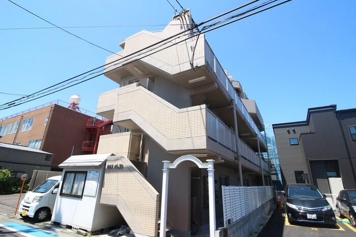 物件外観写真3　(エントランス部分)