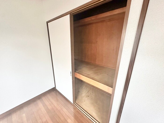 物件内観写真11　(収納)