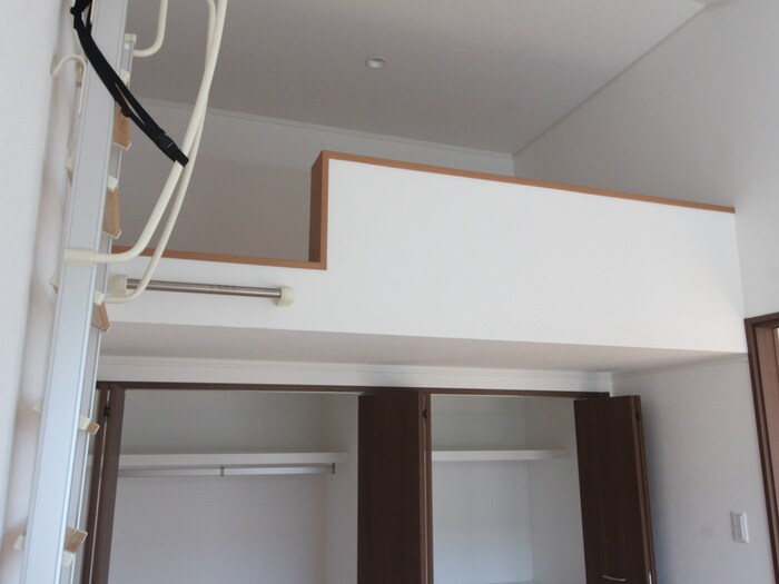 物件内観写真16　(ロフト)