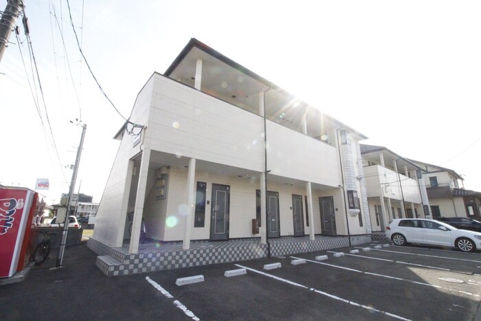 物件外観写真3　(外観写真)