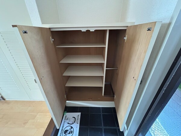 靴箱