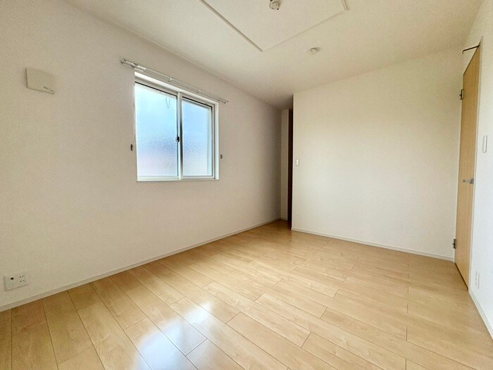 物件内観写真6　(居室)